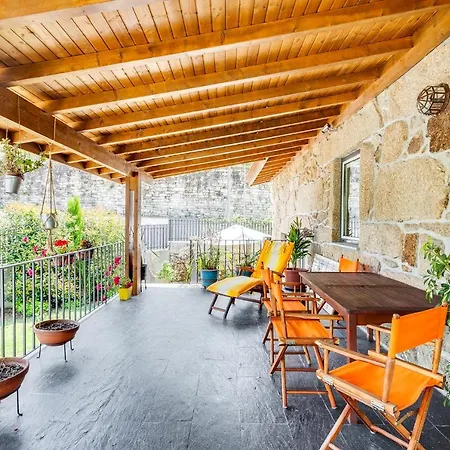 Home, By Julieta Gasthuis 4*