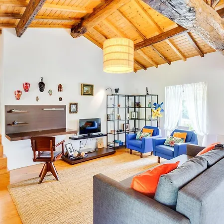 Home, By Julieta