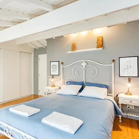 Home, By Julieta Pensionat