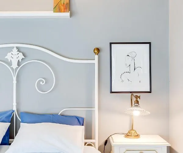 Home, By Julieta Maison d'hôtes